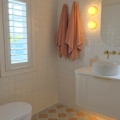 Checker Tumbled Carrara w Tumbled Rosso Crema ArkBathroom