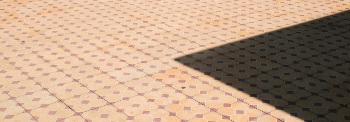 Outdoor Tiling
